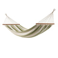Hamac 200 x 100 cm en tissu rayé vert et écru avec barres en bois